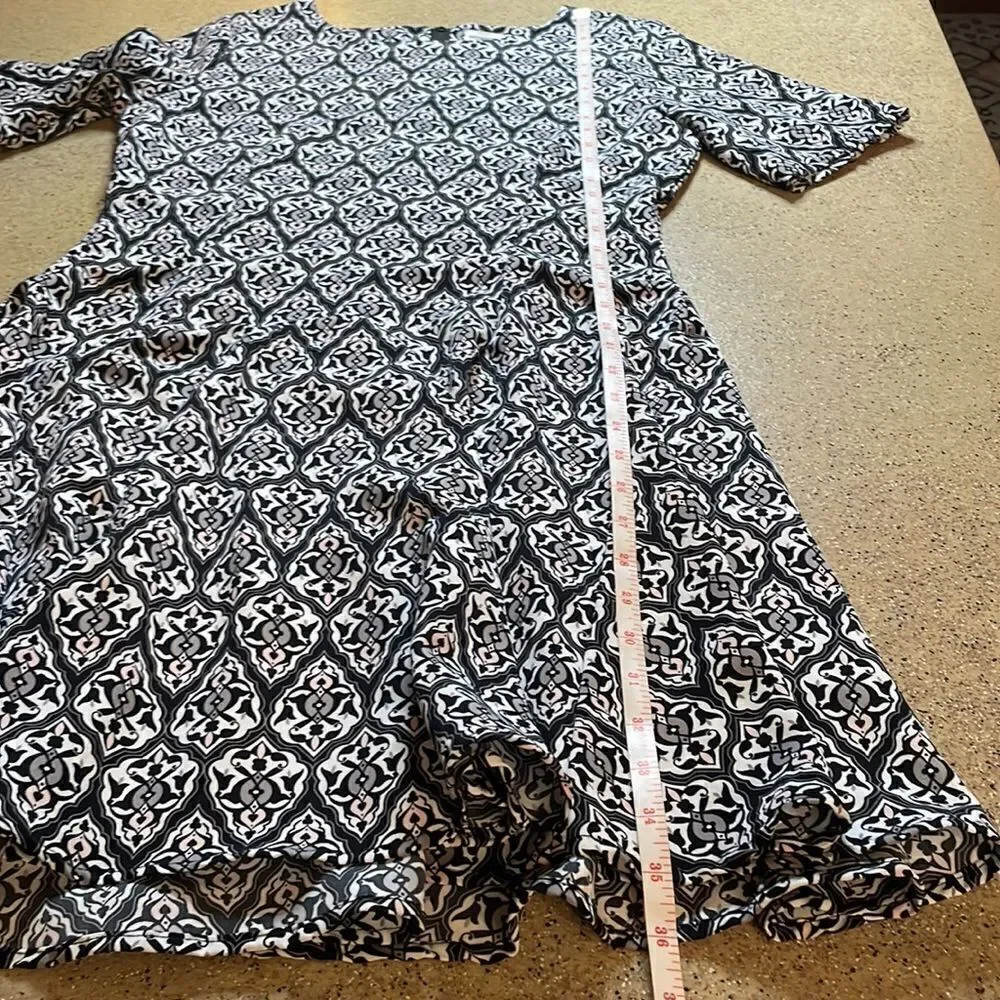 NEW Graphic Printed Fit & Flare Dress sz 10 - Picture 12 of 16